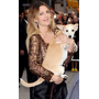 Drew Barrymore és Douglas nevű kutyája