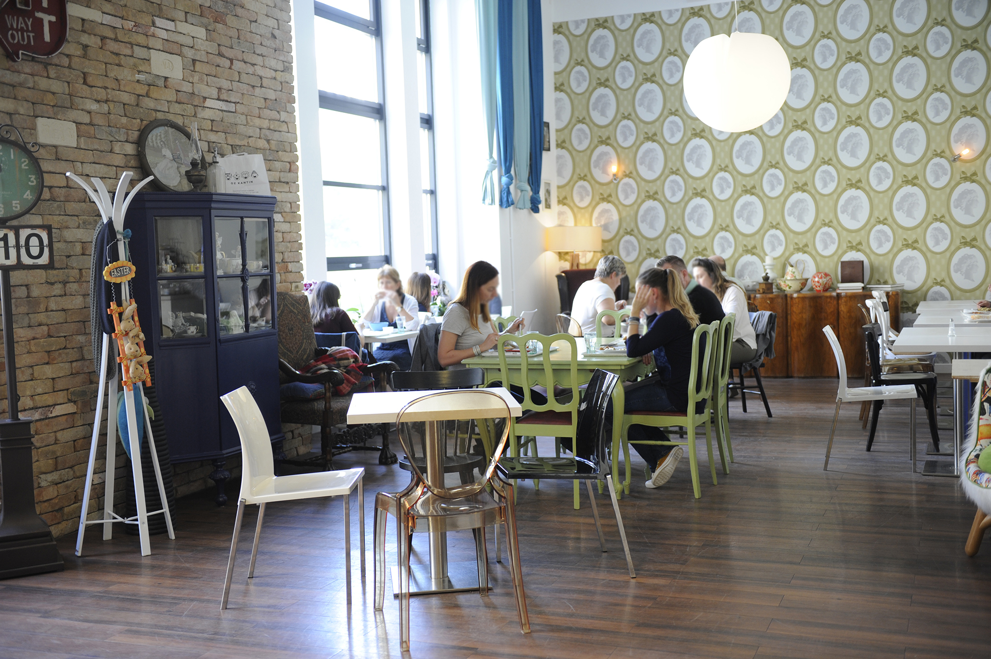 Kutyabarát étterem - OZ KANTIN - 4 Kutyabarát étterem - OZ KANTIN - 4