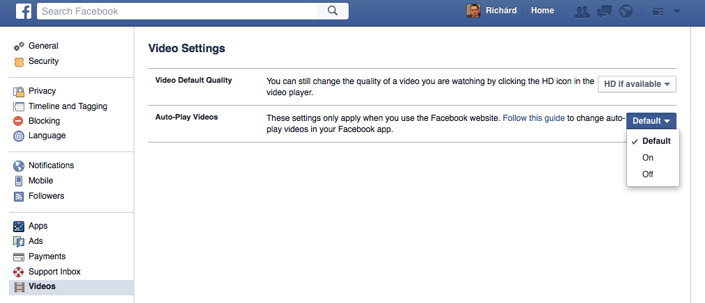 A webes felületen a beállítások között tudjuk kikapcsolni az autoplay funkciót, de fontos, hogy ez csak a webre vonatkozik. 