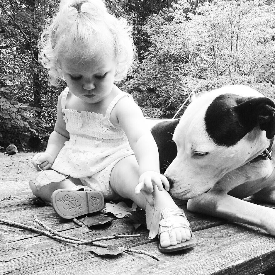 Eisleigh és Clyde cseperednek