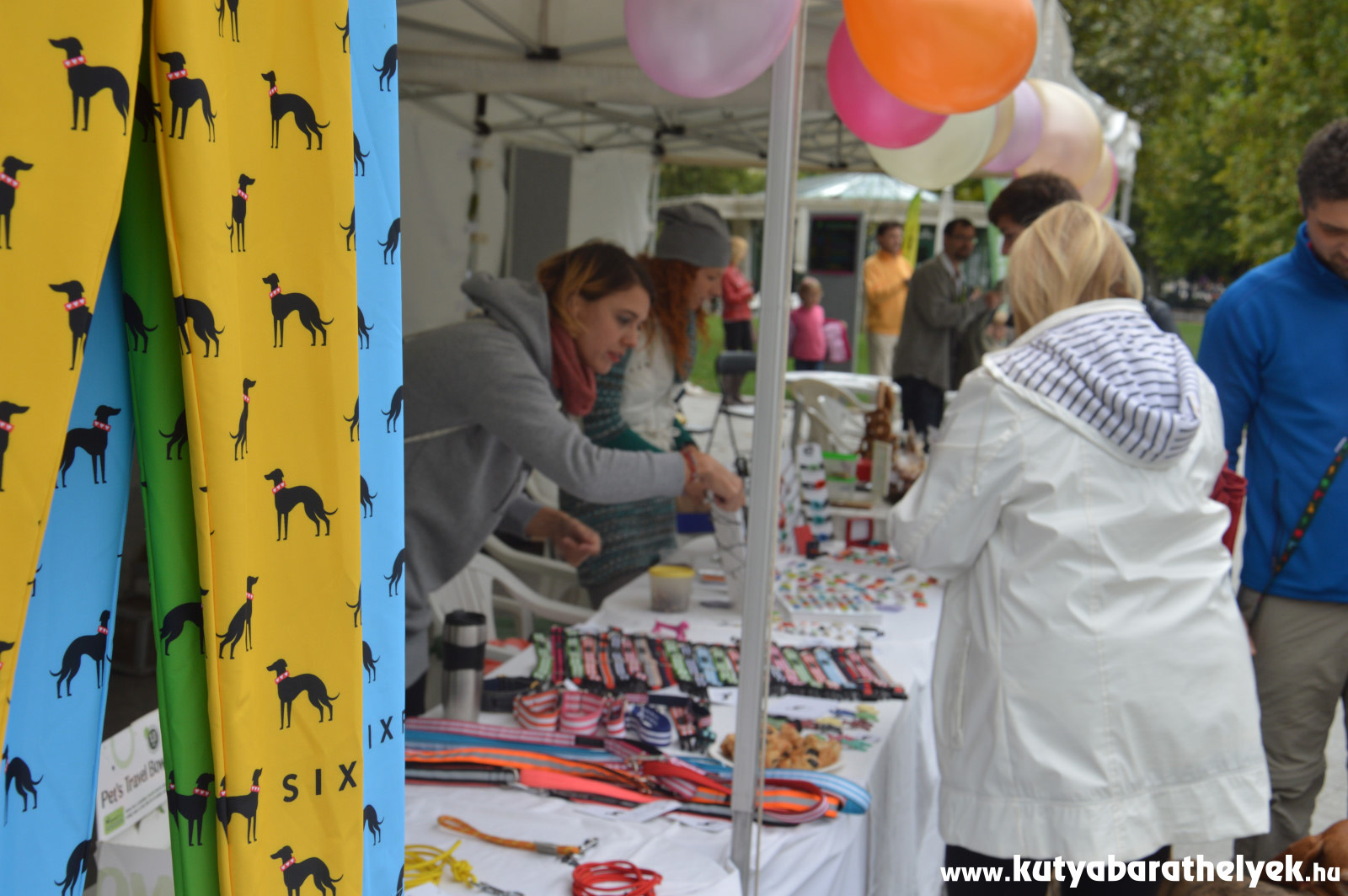 A Sixfeet Dogwear szebbnél szebb darabokat hozott el a Piknikre
