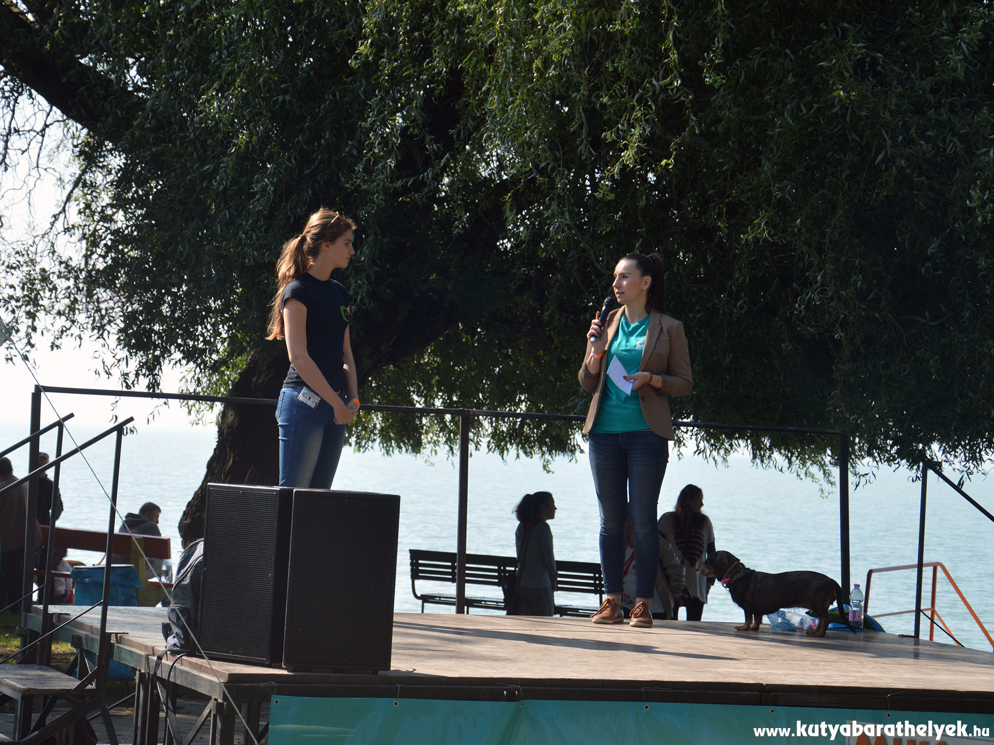 Berta Noémi, a FALKAstrand “házigazdija és Schmidt Zsófia