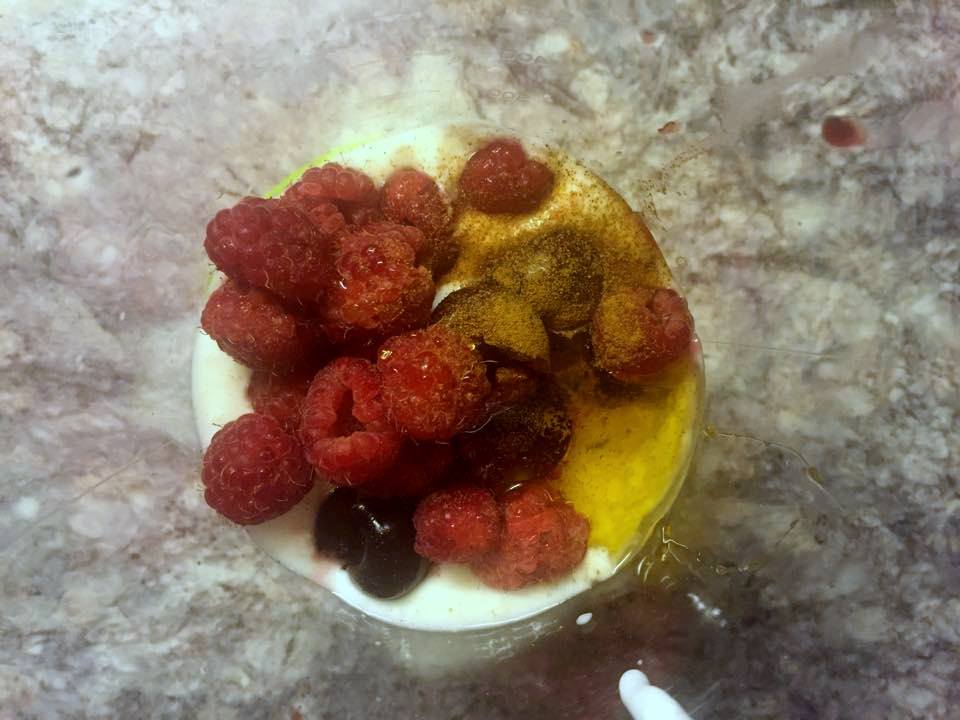 Hozzávalók a kutya-jégkrémhez