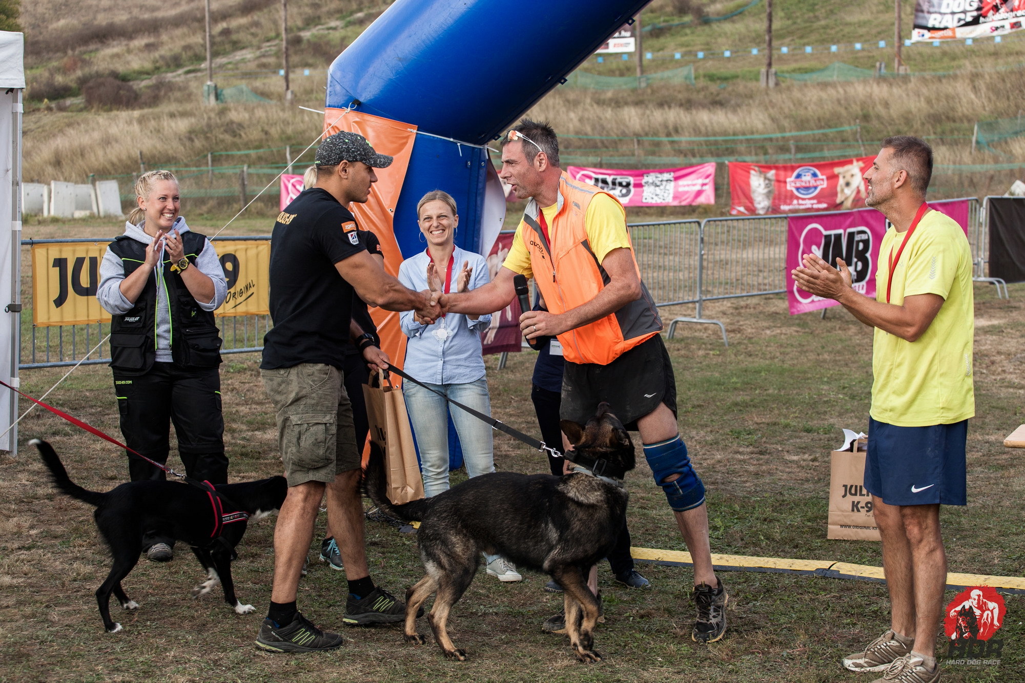 A legjobbak és a különdíjasok értékes nyereményeket vehettek át Púza Andrástól és Pindroch Csabától!