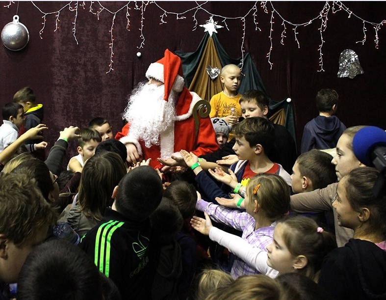 Mindenkinek jutott a Mikulás ajándékából