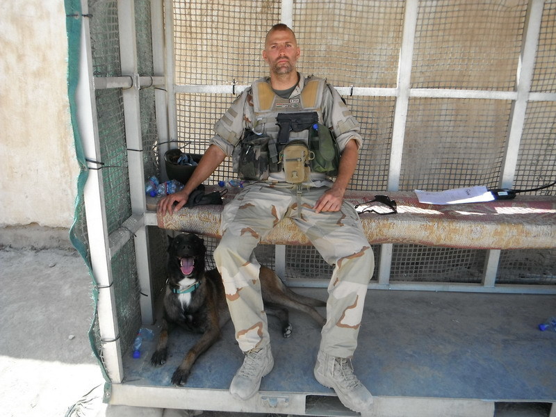 András és Ronin szolgálatban