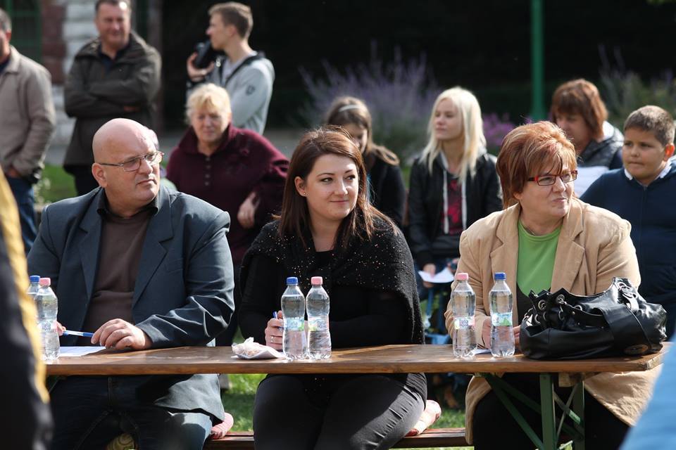 A tacskó szépségverseny zsűrije: Politzer Tamás, Galambos-Nagy Judit, Csizmazia Jutka
