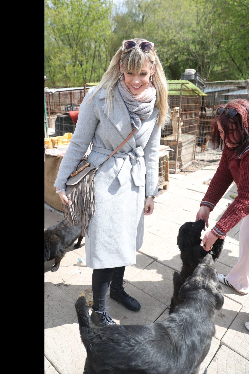 Peller Mariann meglátogatta a támogatott menhelyet