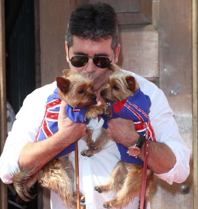 Simon két kedvencével, Squiddly-vel és Diddy-vel