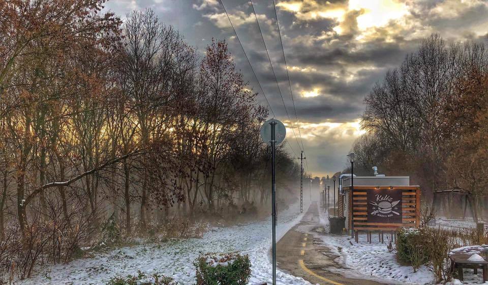 Kutyabarát Kalóz Burger - télen-nyáron nyitva!