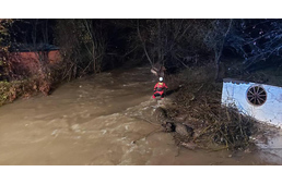 Tragédia Szlovákiában: menhelyi kutyákat mentő önkénteseket sodort el az árvíz