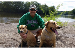 Életét adta a bántalmazott kutyáért 